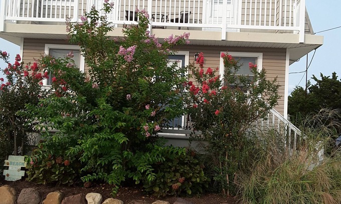 Ship Bottom House | Beautiful, spacious within blocks to both beach and bay.