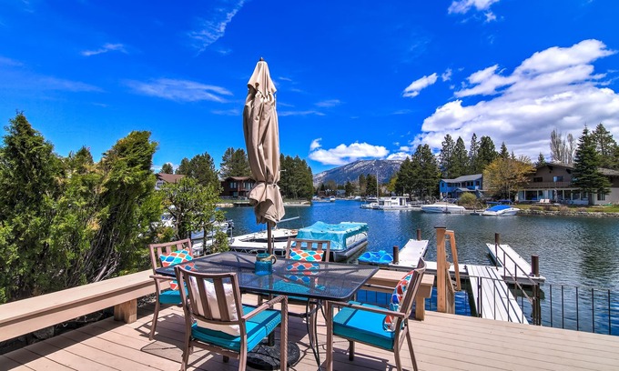 Tahoe Keys House | Beautiful Tahoe Home - Waterfront Location