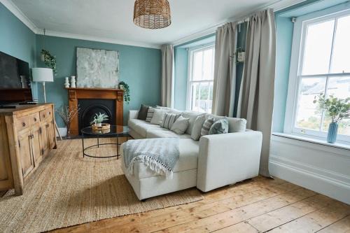 Stratton House | Beautiful Town House in Stratton, Bude, Sleeps 8