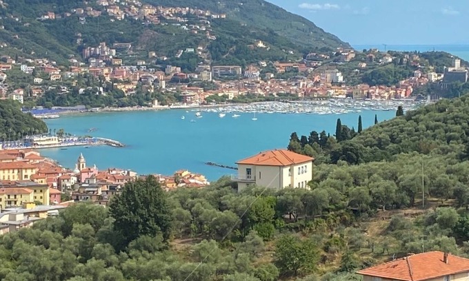 San Terenzo Apartment | Beautiful views over Lerici and ten minutes' walk to the sandy beach at Baia Blu