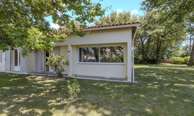 Medis House | Beautiful villa for 4 guests with WIFI, TV and pets allowed