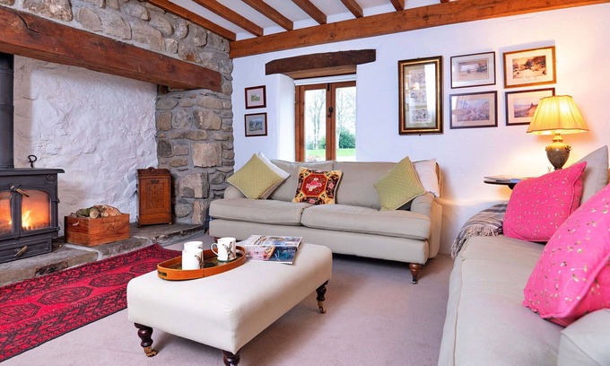 Rhyd-y-clafdy House | Beautiful villa for 7 guests with WIFI and TV