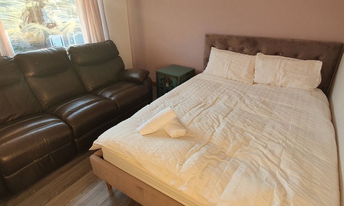 Bolton House | Beautifull 4-Bed Room Apartment