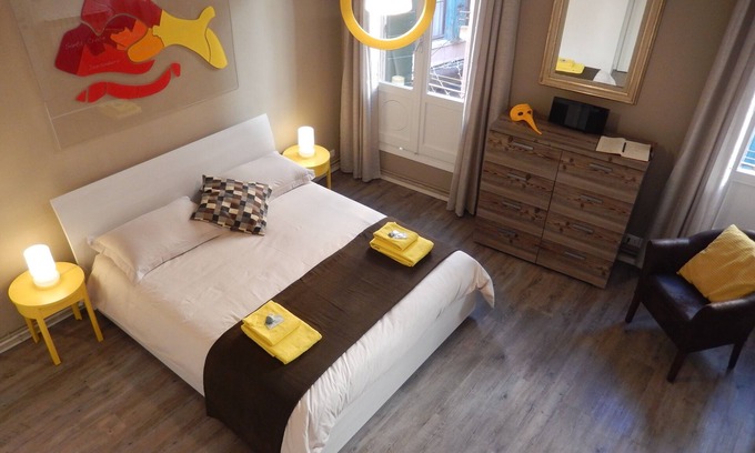 San Polo Apartment | Beautifully Restored, Super Location and very typical!
