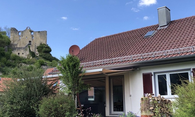 Bichishausen Apartment | Beaver's nest, 80sqm, terrace, 2 bedrooms, max. 2 adults + 3 children