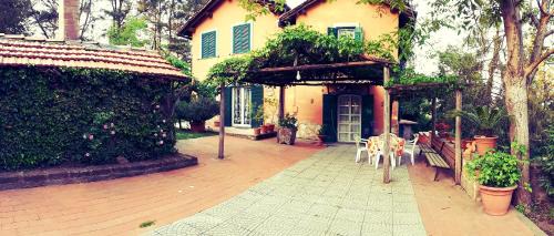 Capranica Bed & Breakfast | Bed and Breakfast Monticelli
