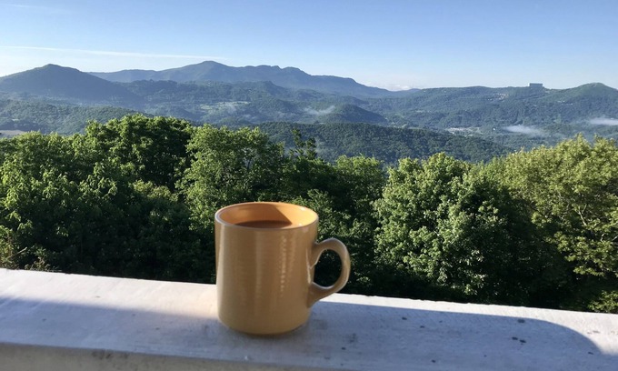 Banner Elk Condo | Beech Mtn- Amazing View+1 Mile to Ski Beech - Walking distance to Overlook Barn