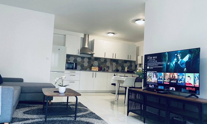 Vitry-sur-Seine Apartment | Bel Appartement Parisien F3/56m2: 2 Chambres+3 Lits+parking »paris»orly