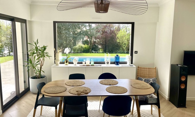 Vezin-le-Coquet House | Belle et Grande Maison Avec Piscine à 5min de Rennes