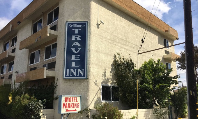 Bellflower Hotel | Bellflower Travel Inn