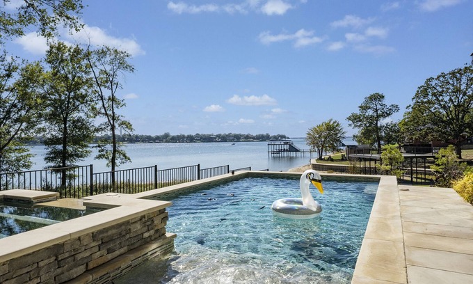Caney City House | Benjamin Manor in Cedar Creek Lake