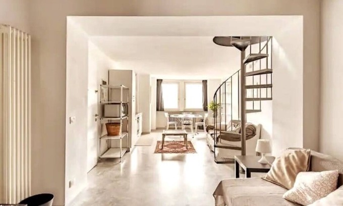 Citta Alta Apartment | [Bergamo Città Alta] House Nature View