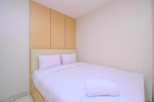 Depok Apartment | Best Deal 2BR Apartment at Cinere Bellevue Suites By Travelio