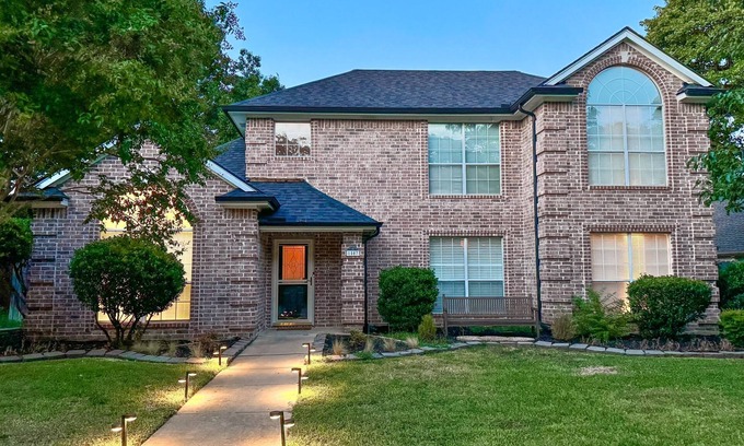 Keller House | Best Neighborhood Keller Home