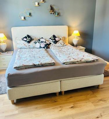 Bannewitz Apartment | Best Place to Stay - Dresden