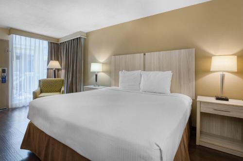 Lakeview Hotel | Best Western Battlefield Inn