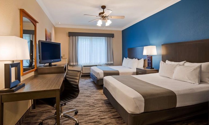 Glen Rose Hotel | Best Western Dinosaur Valley Inn and Suites