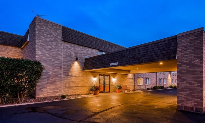 Rice Lake Hotel | Best Western Inn
