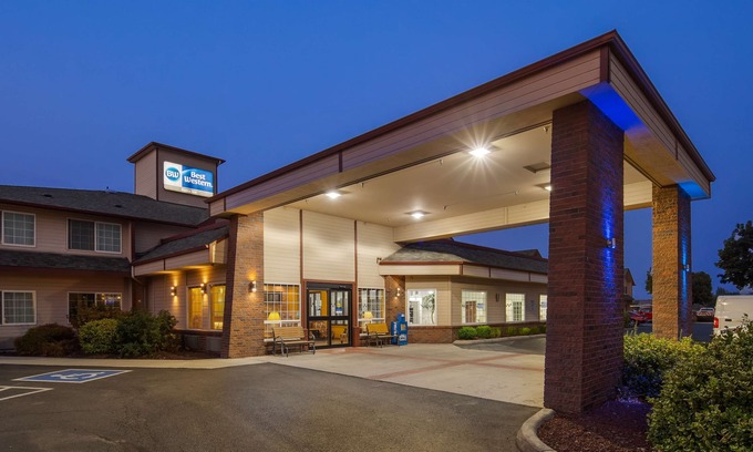 Ephrata Hotel | Best Western Rama Inn
