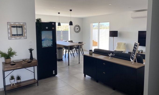 Capestang House | Bienvenue Dans la Maison Olala à Capestang