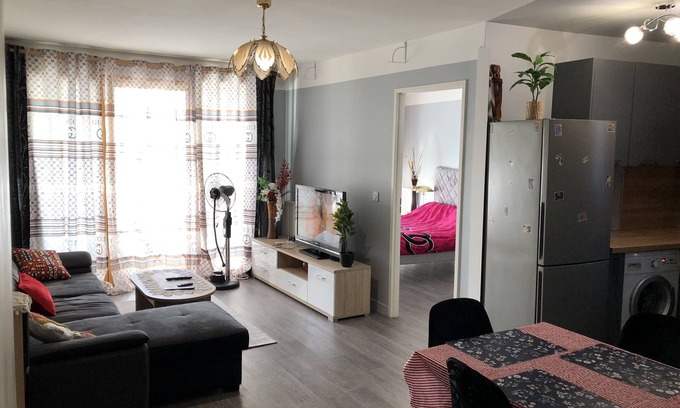 Athis-Mons Apartment | Big-apart-near Orly Airport