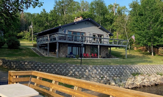 Cook Cabin | Big Bay on Lake Vermilion Cabin & Cottage with snowmobiling, fishing and fun!