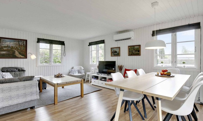 Kirke Hyllinge House | ๐ Big renovated cottage with soul and love ๐