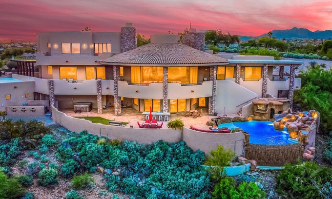 Fountain Hills House | BIGGEST BEST MANSION In NE Scottsdale Area- VIEWS, Infinity Pool, MOVIE THEATER!