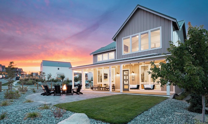 Chelan House | Bighorn & Bluebell at Chelan Lookout Vacation Rentals