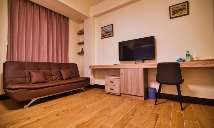 Jinning House | Bihaiju B&B