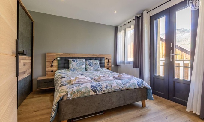Outrechaise House | BISANNE - UGINE - Gîte