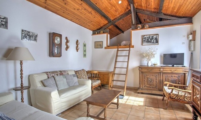 Biscarrosse House | Biscarrosse Bourg: Maisonette in quiet area, sleeps 4