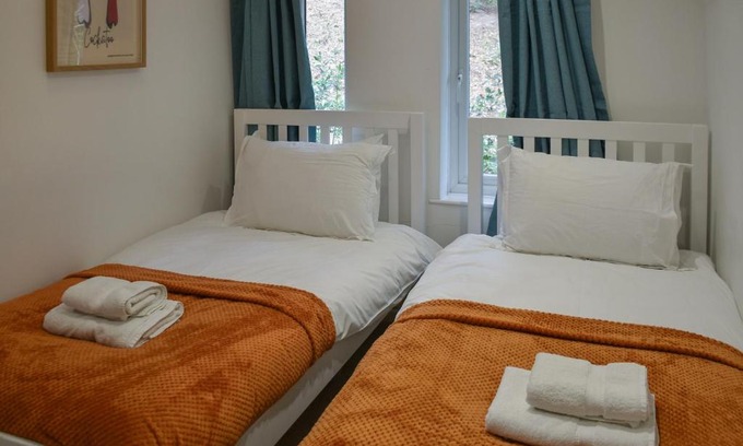 Cromer House | Bittern Lodge