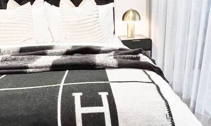 Kingston Apartment | Black Diamond by ParberyProperty
