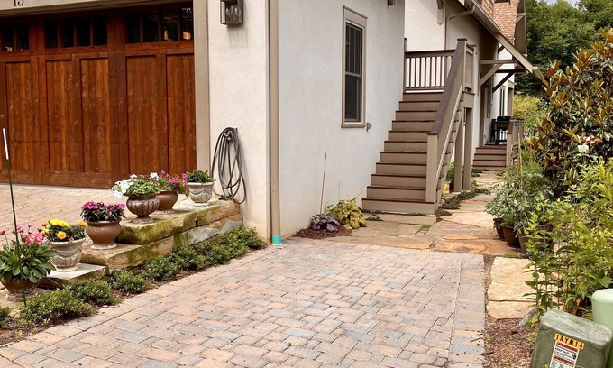 Cheshire House | Black Mountain Babbling Brook Bungalow