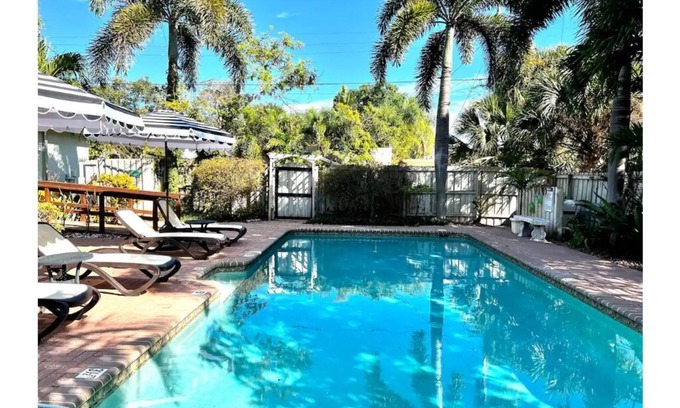 Mango Groves Villa | Bliss Pool Villa 4 - BEST Rate & Location!