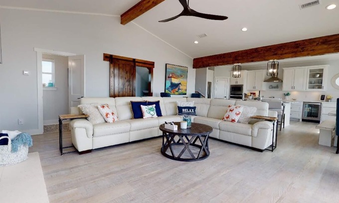 Crystal Beach House | Blissful by the Sea: 4 BR, 3.5 BA House in Port Bolivar, Sleeps 12