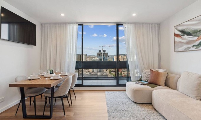 Adelaide Central Business District Apartment | Blue Pool Escape Stunning Views