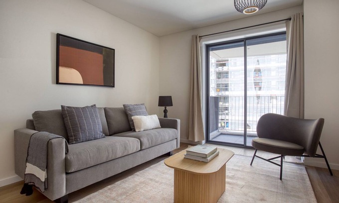 Lumiar Apartment | Blueground | Lumiar, rooftop pool, fully furnished