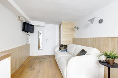 Quartier du Mail Apartment | Bluestay 72 - Superbe Studio à Paris