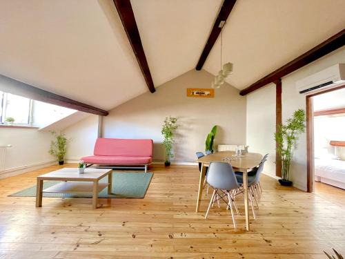Villette - Maisons Neuves Apartment | BnGo I Le Spacieux I 9 personnes, Climatisation, Parking gratuit, 3 chambres, 6 lits, Gare PartDieu, Centre de Lyon