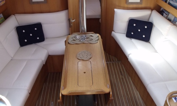 Audierne Boat Rental | Boat Voilier Atlantis