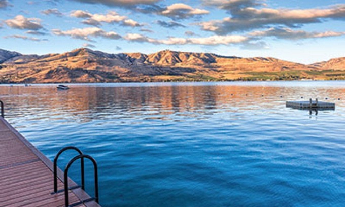 Chelan Resort | Boating, hiking, golfing, skiing and more!