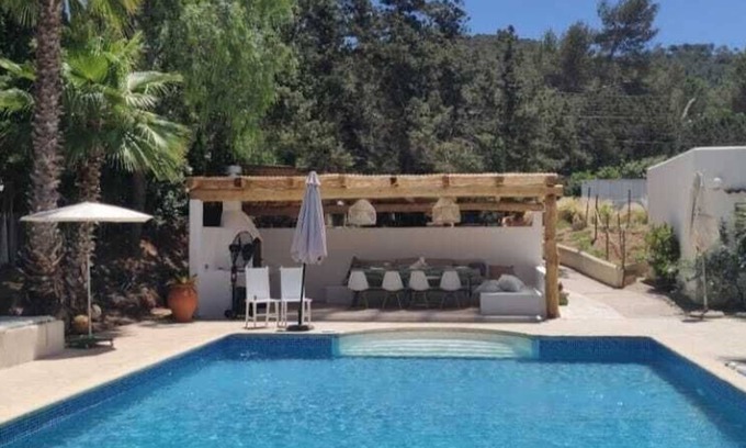 Sant Jordi de Ses Salines House | Bohemian chic villa in Ibiza