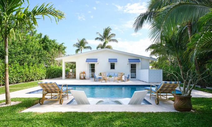 Southside House | Boho Bungalow in the Heart of SoSo