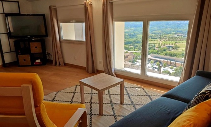 Bonnieux Apartment | BOHO location 2
