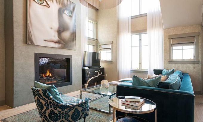 North Park City Cottage | Book Your Winter Getaway Today! Silver Star #41DX - Slopeside Cottage! Private Hot Tub!