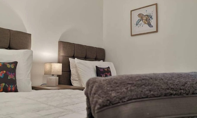 Castle House | BOOM! Stay in the City