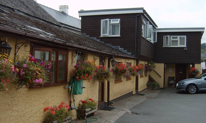 Brecon Bed & Breakfast | Borderers Guesthouse