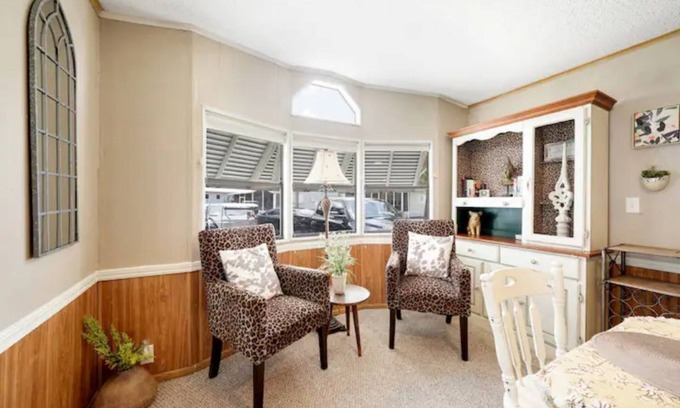 River Ranch House | *Born in the USA Retreat*nn
